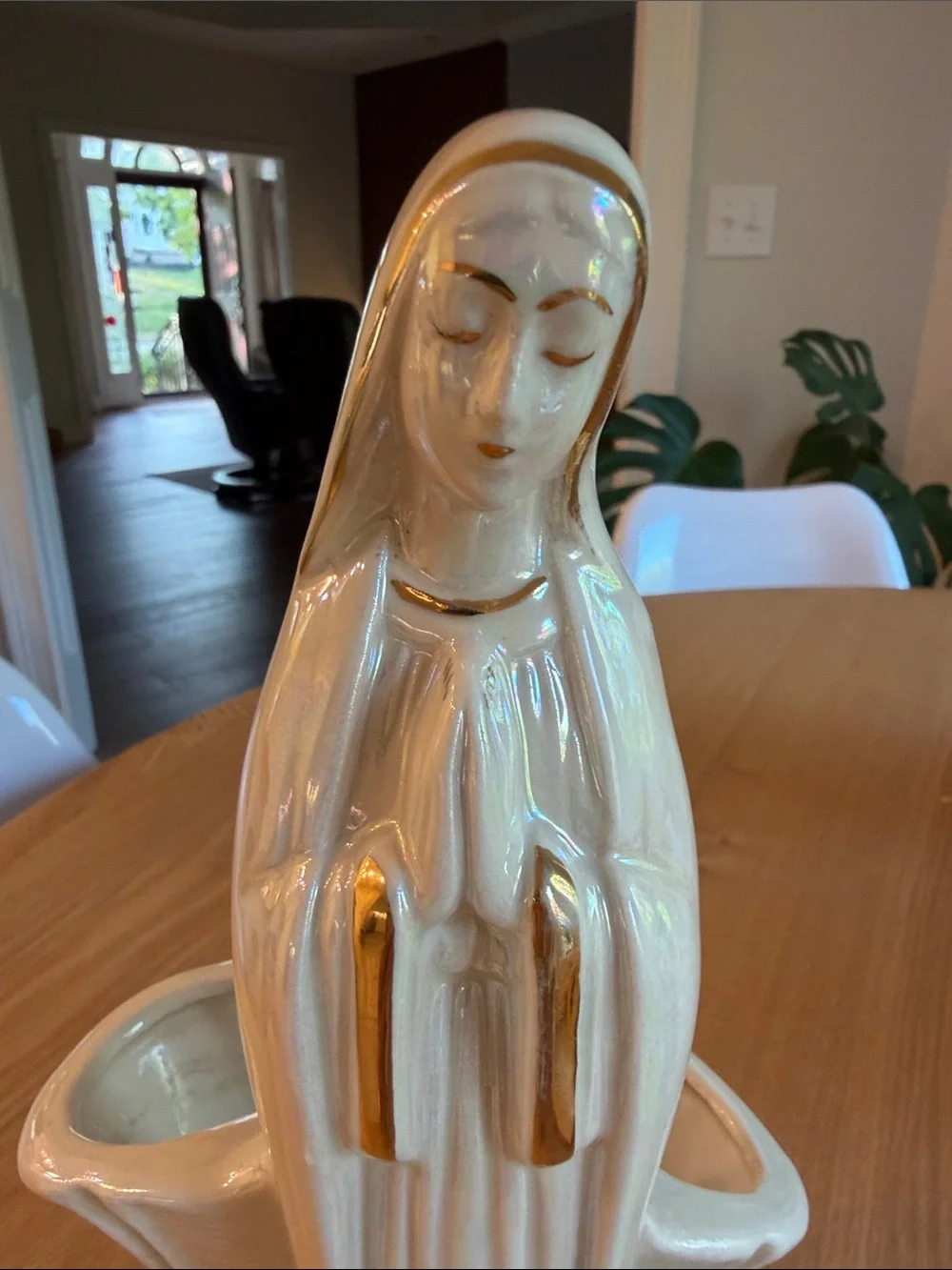 Vintage Holley Ross Madonna Planter 11.25” Pearlized Ivory Gold MCM